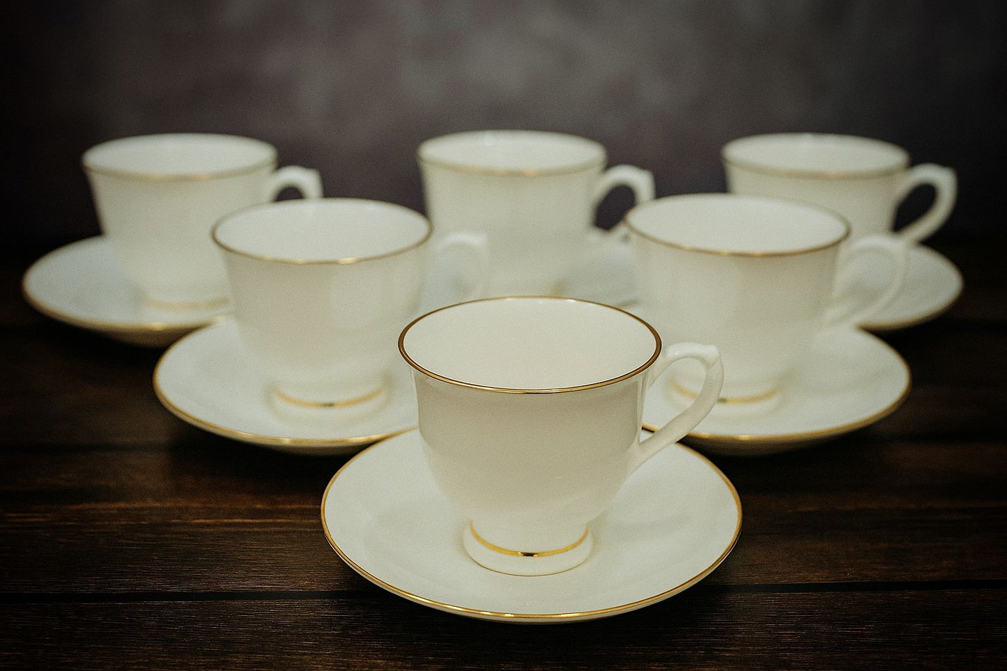 6 Pcs Elegant Cups & Saucers Setđ