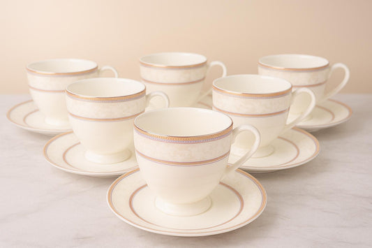 6 Pcs Elegant Cups & Saucers Set😍